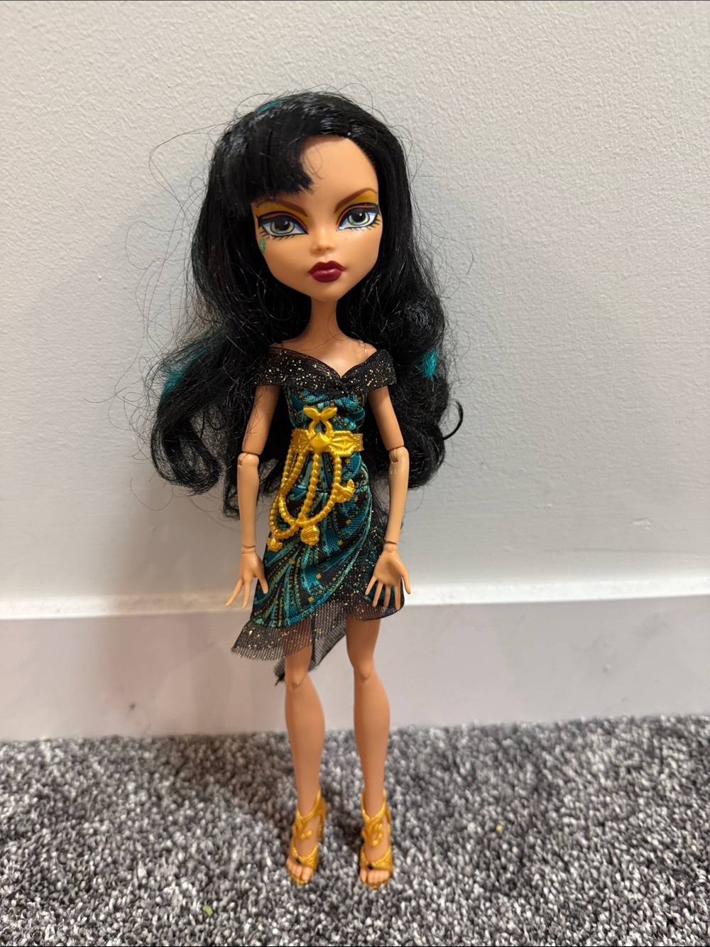 Monster High Cleo De Nile Frights Camera Action Doll